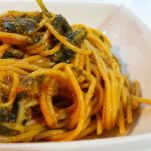 Spaghetti integrali con gli sparacelli