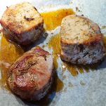 Maiale con salsa di loti