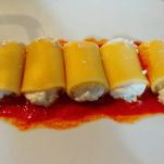 Paccheri sugo, ricotta e melanzane