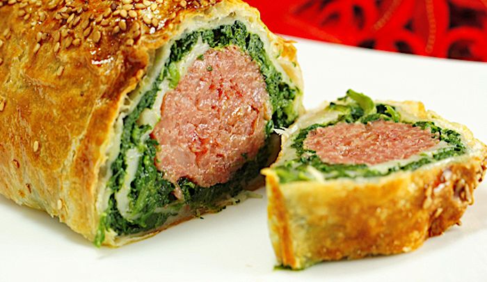 Cotechino in crosta di pasta sfoglia