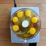 Donuts al cocco e cioccolata