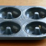 Donuts al cocco e cioccolata