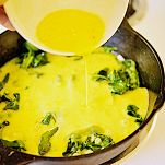 Frittata di spinaci, scalogno e feta