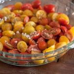 Insalata di quinoa e pomodori arrostiti