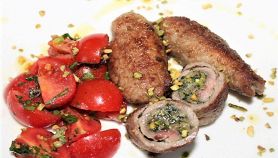 Involtini di manzo con granella di pistacchio di Bronte e capperi