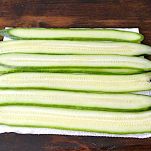 Involtini di cetriolo con formaggio feta