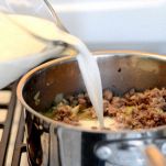 Minestra di salsicce e patate