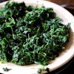 Peperoni imbottiti alla feta e spinaci