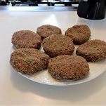 Burger di fagioli neri piccanti