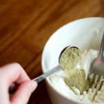 Crema di formaggio al rosmarino e timo