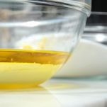 Insalata di cetrioli, piselli e arance