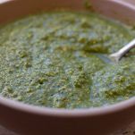 Insalata di melanzane e peperoni al pesto