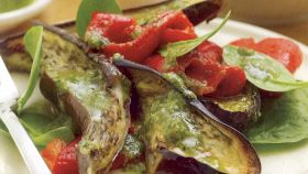 Insalata di peperoni e melanzane al pesto