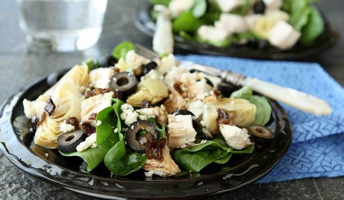 Insalata di pollo e spinaci