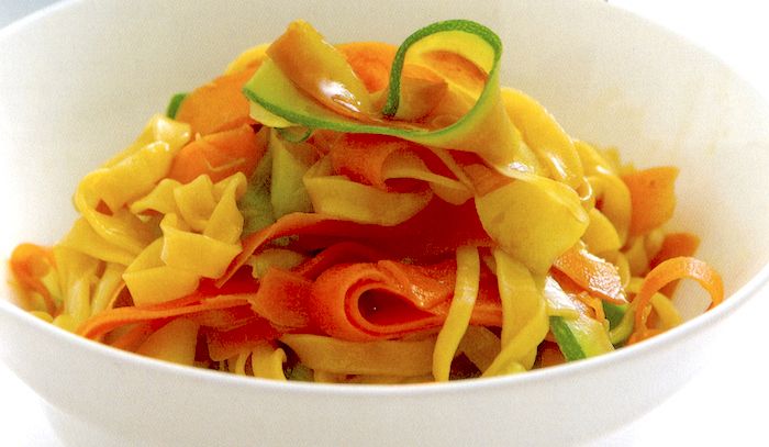 Noodles allo zenzero con verdure