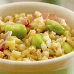 Orzo con fave e pancetta