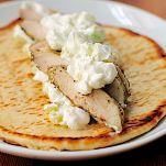 Piadina di pollo con salsa