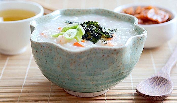 Porridge di gamberi e riso alla coreana