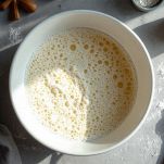 acqua e lievito per fare i pretzel