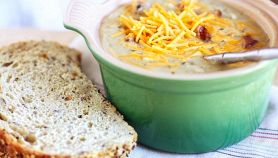 Zuppa patate e salsiccia