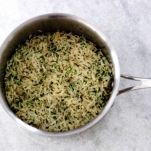 Burritos di salmone e riso