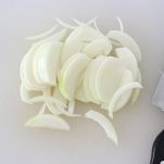 Polpette con cipolle e formaggio