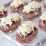 Polpette con cipolle e formaggio