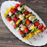 Spiedini di verdure e funghi