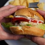 Panino al pesce speziato