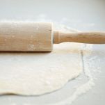 Crostata vegana con marmellata di fragole