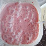 Frappè di banane e fragole