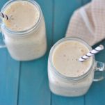 Frappè di pesca al miele e datteri