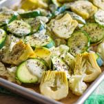 Insalata di carciofi, zucchini e cavolfiori arrostiti