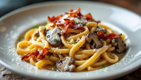 Pasta funghi e pancetta