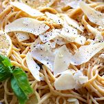 Spaghetti al limone e basilico