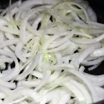 Zuppa di cipolla bianca