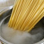 Bucatini alla pizzaiola