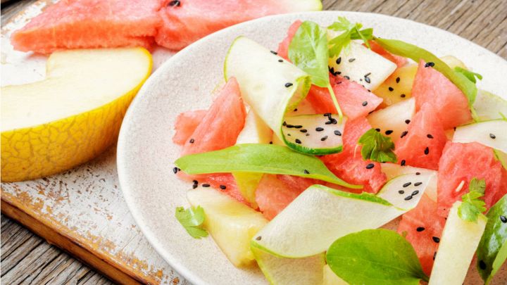 Insalata con cocomero e cetrioli