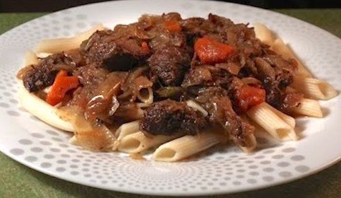 Pasta alla genovese