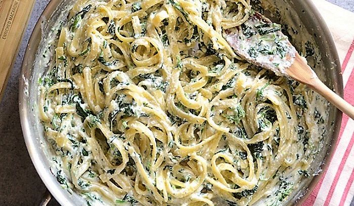 Pasta ricotta e spinaci