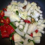 Pollo patate e piselli