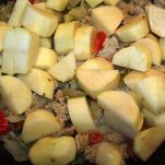 Pollo patate e piselli