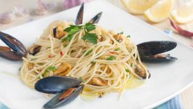 Spaghetti con le cozze alla tarantina