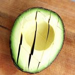 Bruschetta con avocado