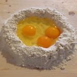 La fotoricetta degli anolini in brodo