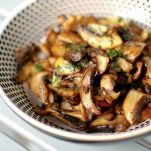 Melanzane vegan in casseruola