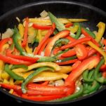 Rigatoni con peperonata