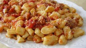 Gnocchi al sugo d'anatra