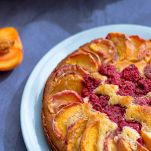 Torta ai lamponi e pesche