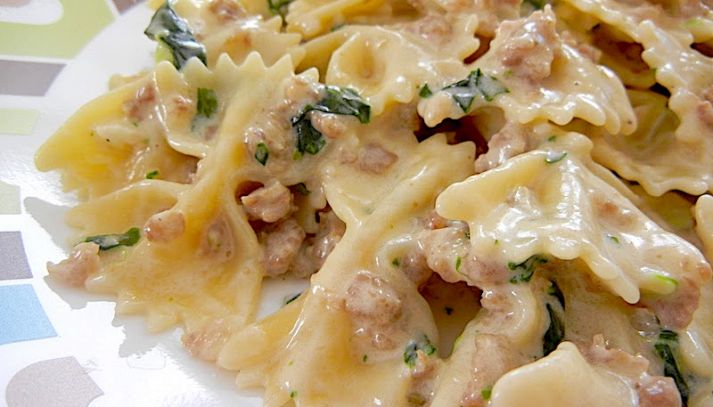 Farfalle e crema di piselli